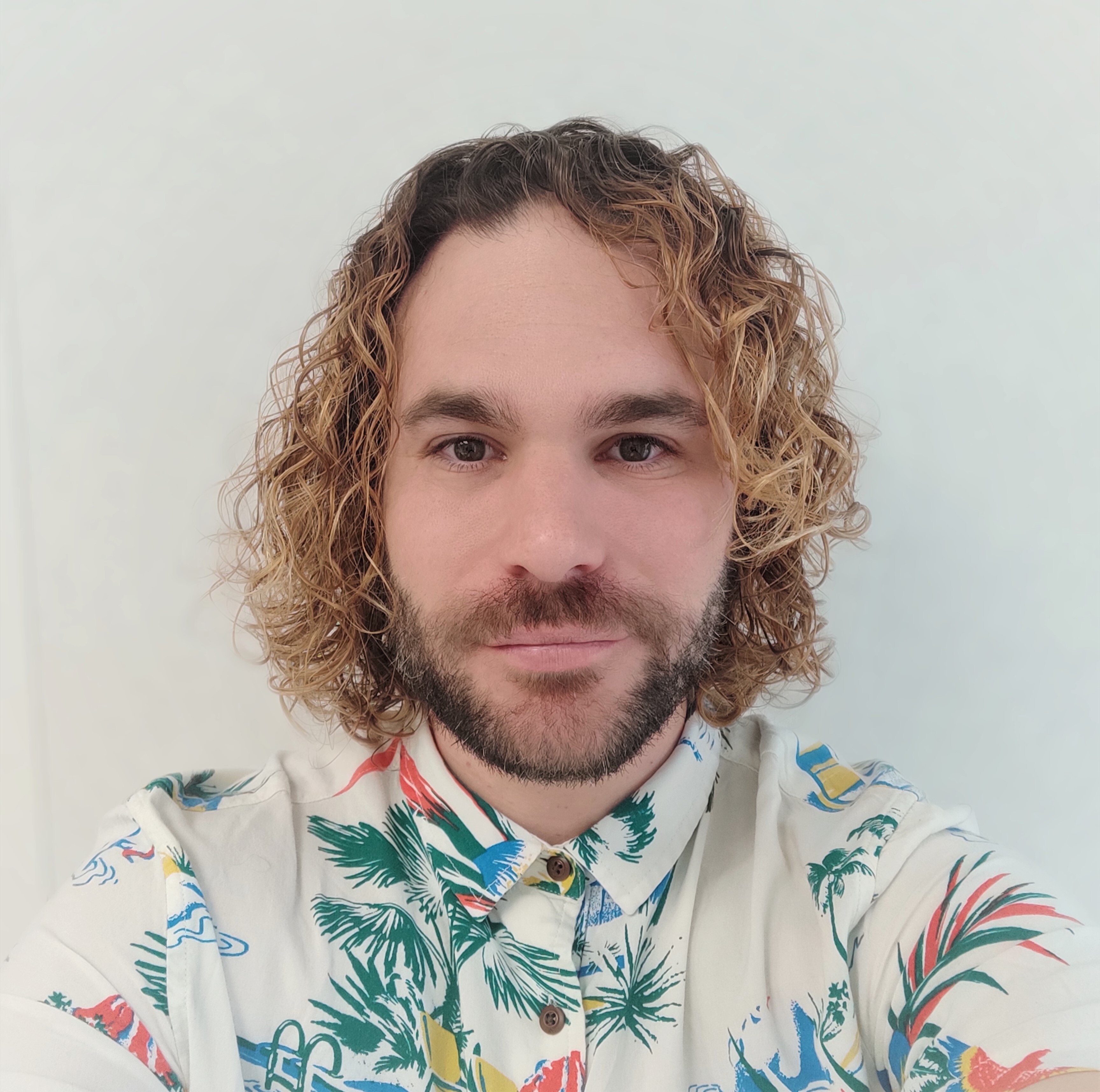 Photo de Tom FERNANDEZ, formateur en IA Générative